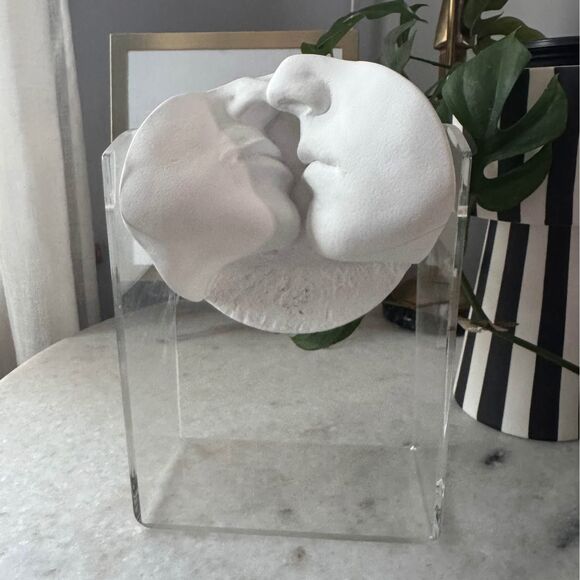 Vintage 80s J Cutrone lucite base sculpture